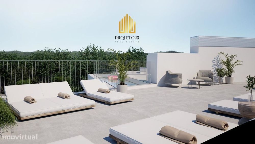 T4 NOVO (em construção) com 4 frentes, Terraço Privativo e Piscina.