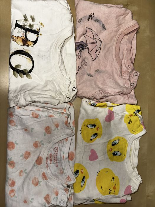 Paka ubrań niemowlęcych rozmiar 62 / 68