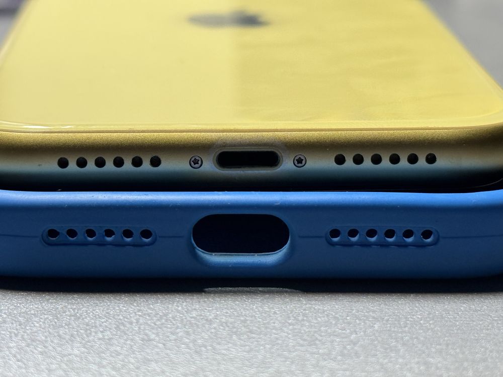 Iphone 11 128gb neverlock, все працює, 81%акб