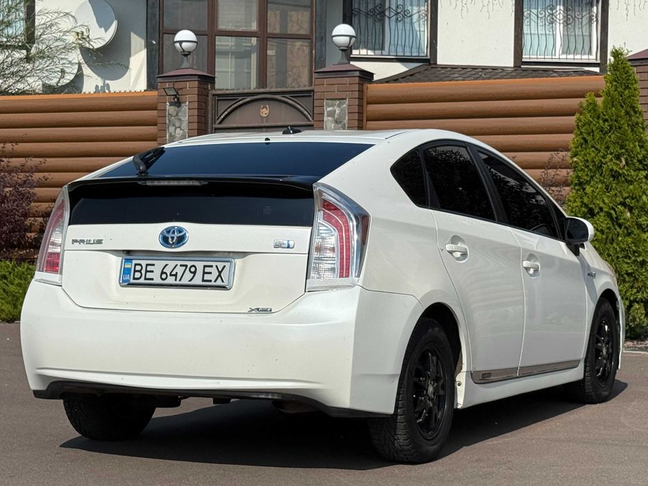 Toyota Prius 2012