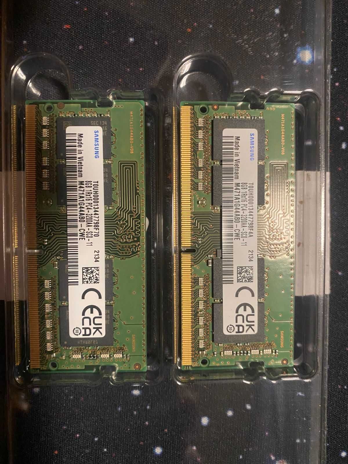 Оперативна пам'ять для ноутбука. Samsung SO-DIMM DDR4 2x8gb  3200MHz