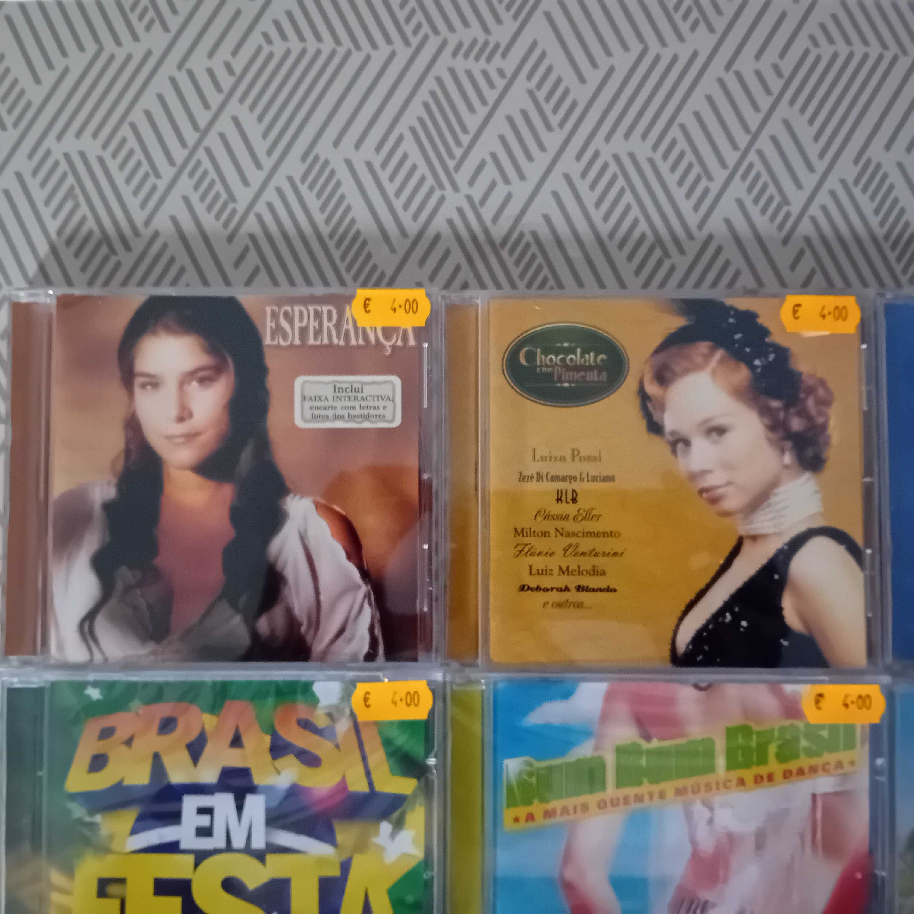 Música em Cd Novelas Brasileiras e para Dançar.