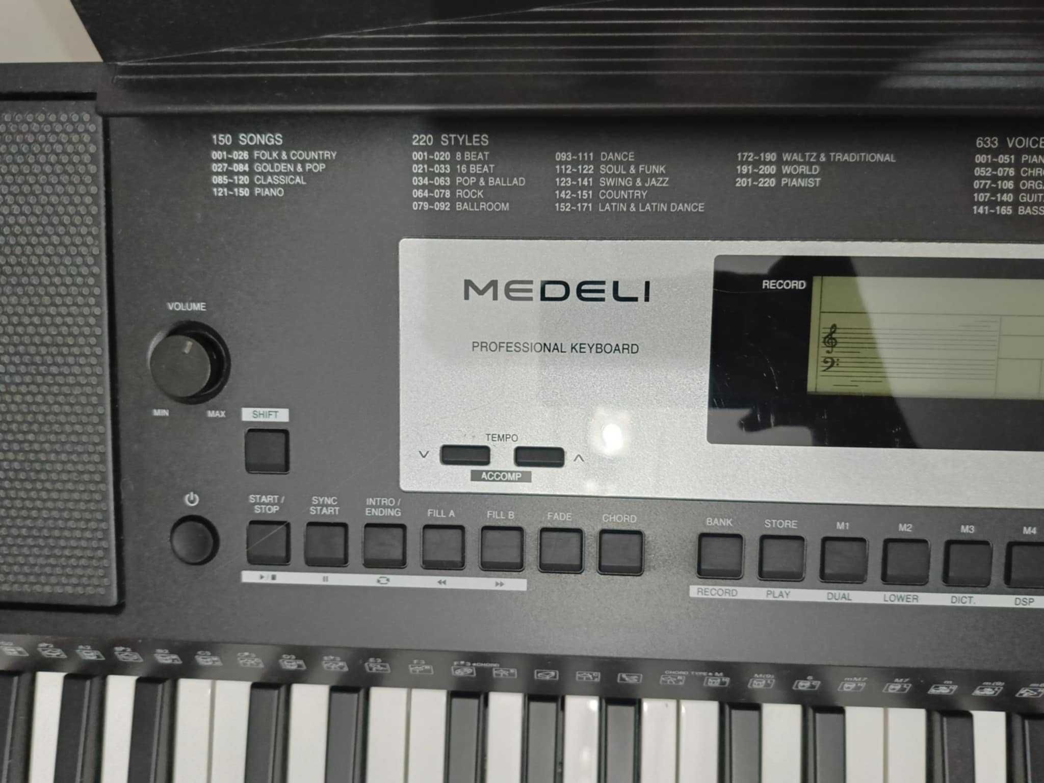 Electronic Keyboard Medeli M 331