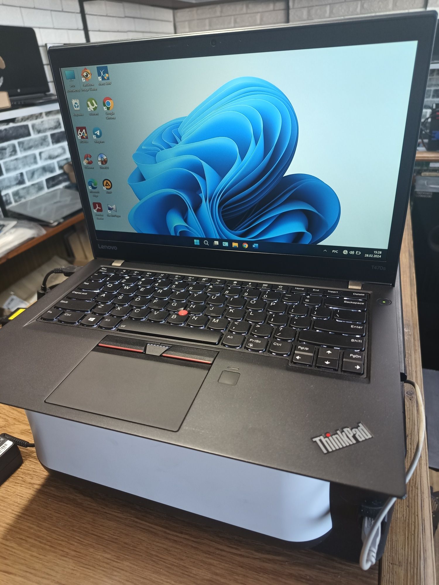 Ноутбук з сенсорний екраном LENOVO ThinkPad діагональ 14,0’’