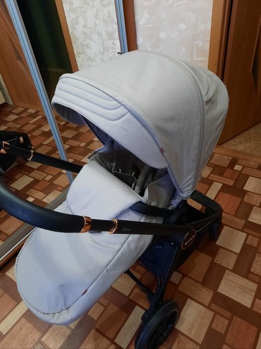 Коляска CARRELLO Epica 2 в1