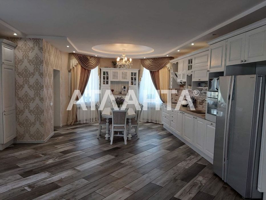 3 комн дом с ремонтом участок 10 соток Лески