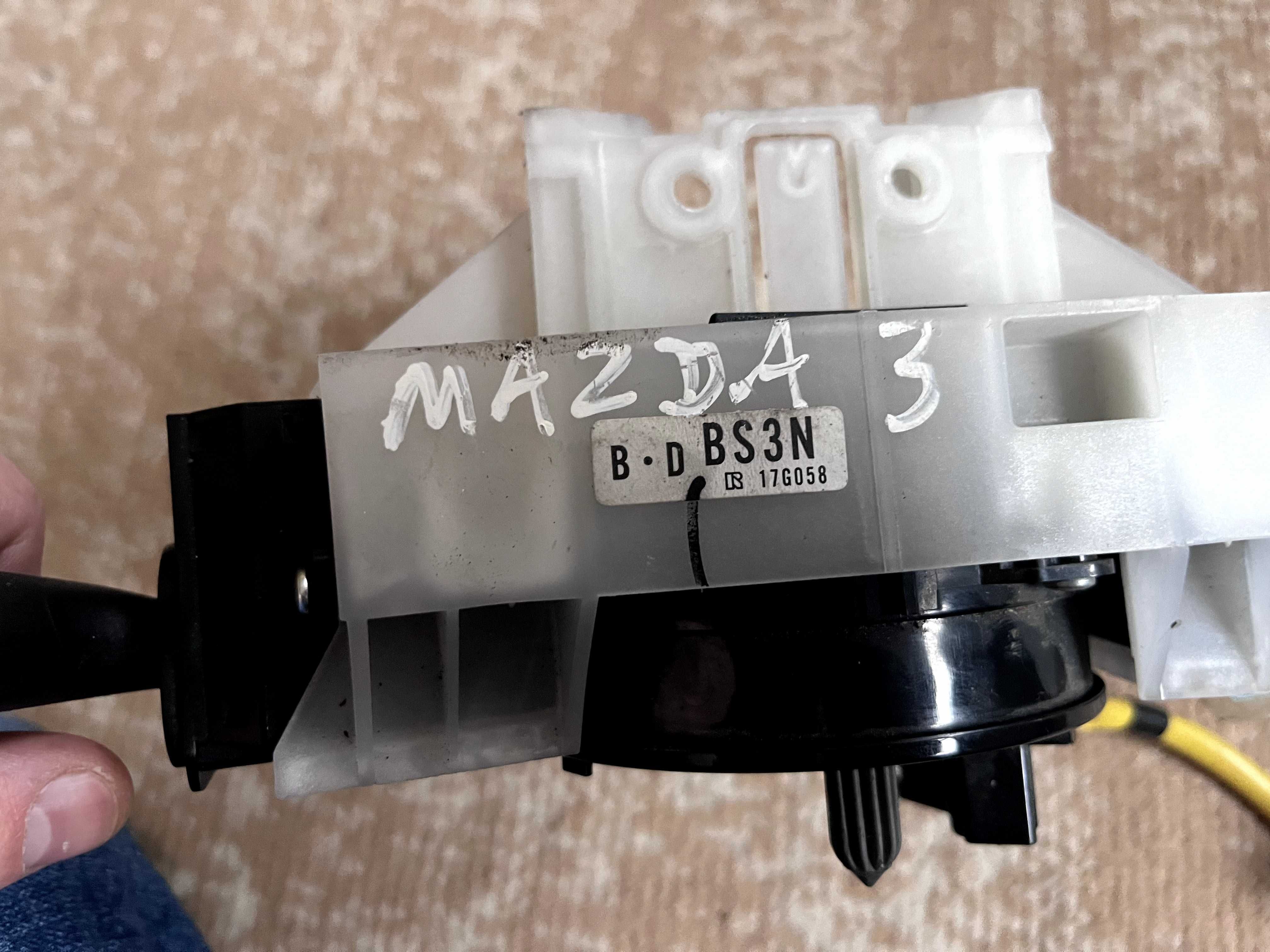 Mazda 3 BK 03-09 Przełącznik Zespolony Świateł Wycieraczek Taśma BS3N