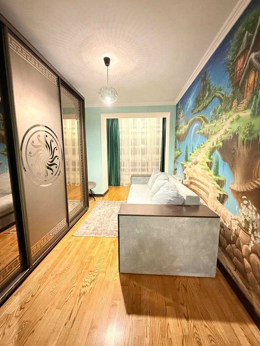 Кухня-студія +2 кімнати