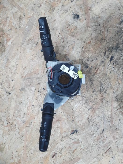 Przełącznik zespolony taśma pająk Nissan Micra k12 04r 3 drzwi