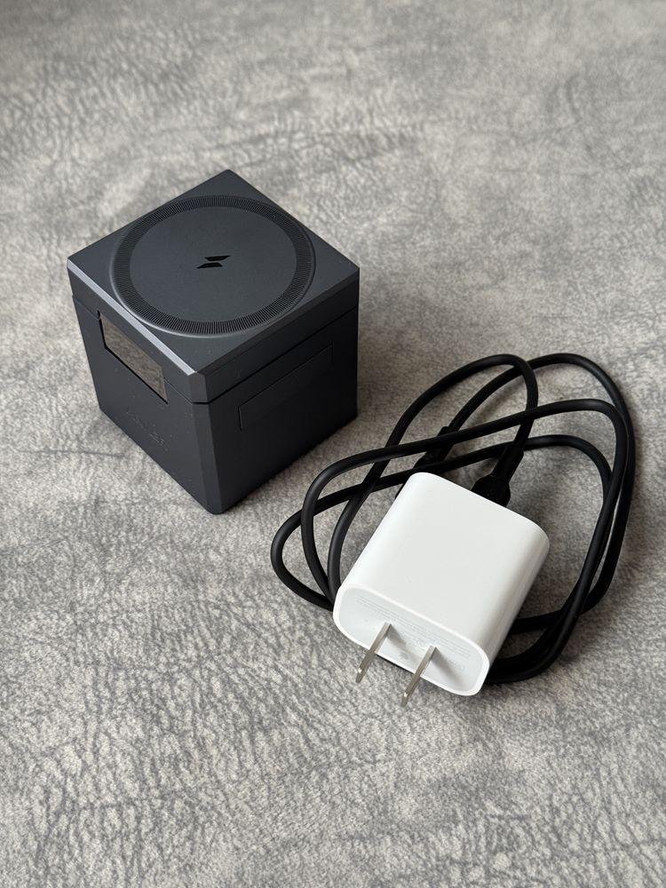 Док-станция Anker 3-in-1 Cube with MagSafe (Y1811JA1)