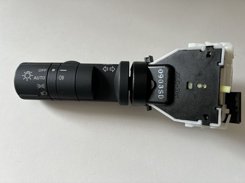 Comutador / manete (luzes / piscas / escovas) - NISSAN QASHQAI