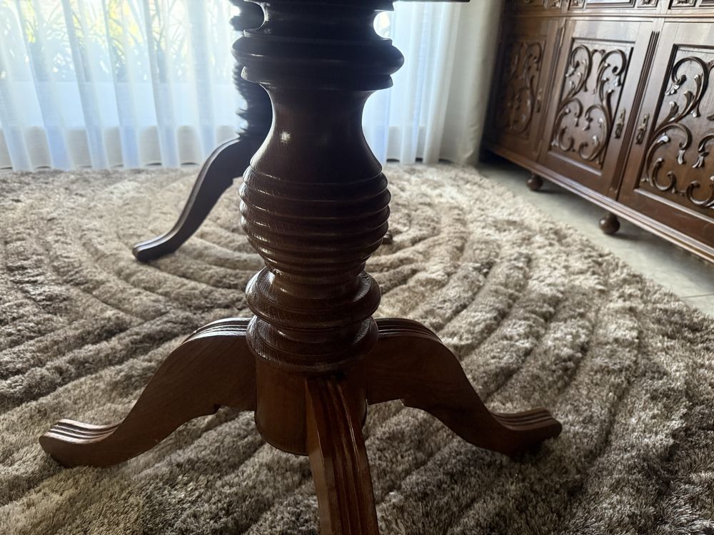 Mesa de sala de jantar