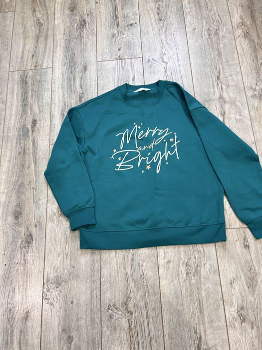 Плаття, светер як нові