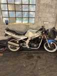 Suzuki gs500 na części