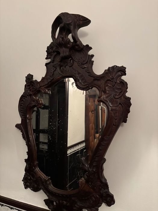 Espelho antigo em bom estado