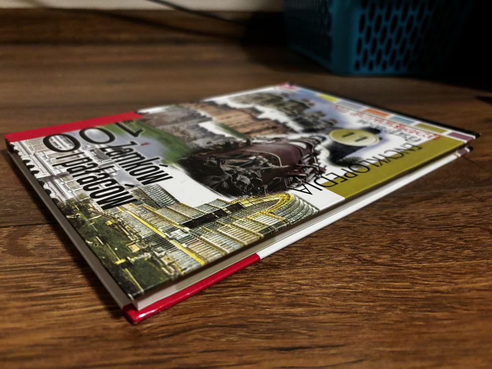 Książka/encyklopedia 100 zamków i pałaców
