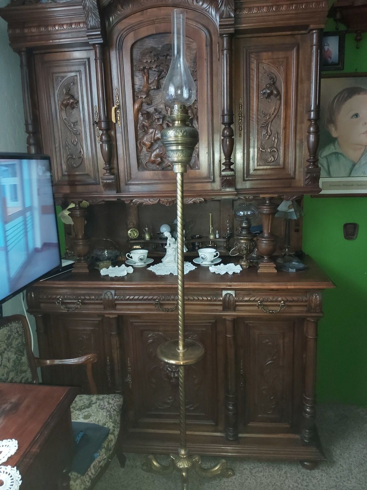 Stojąca lampa naftywa