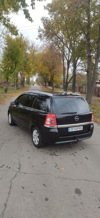 Продам Opel Zafira B