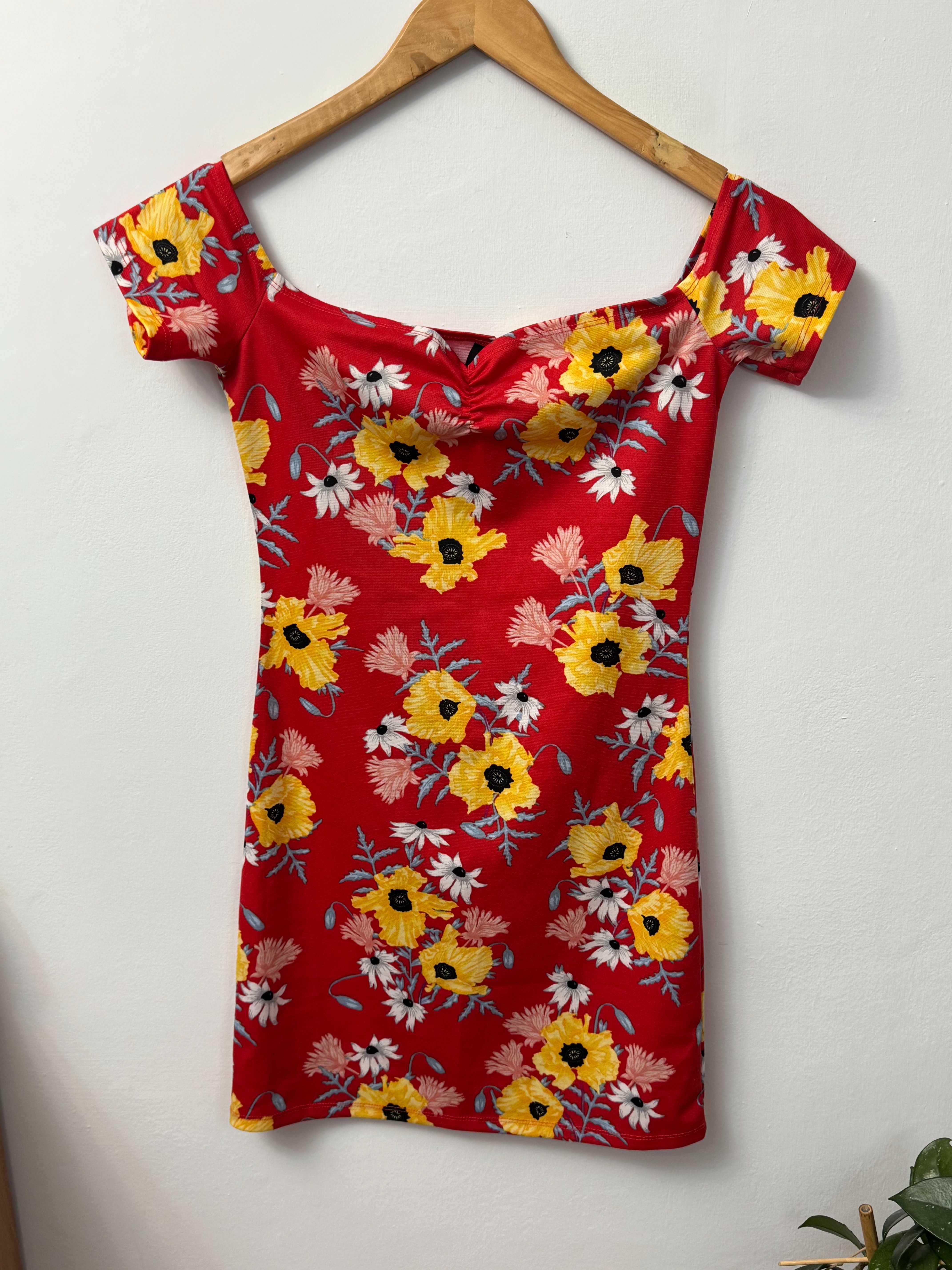 Letnia sukienka sukieneczka na lato hiszpanka w kwiaty floral HM 40 L