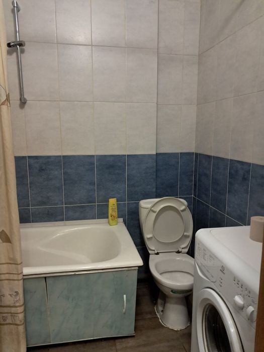 Здам подобово  1-ю квартиру