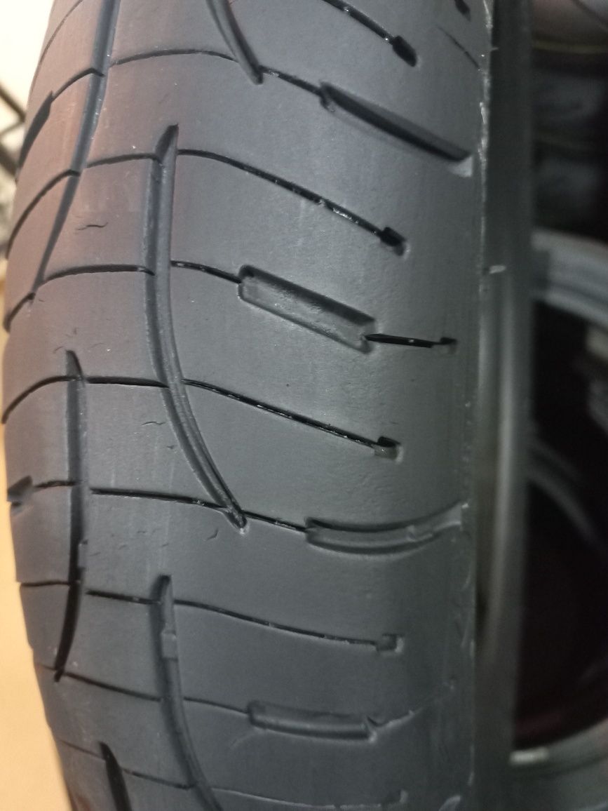 pneu mota seminovo 120/70/18 Michelin pilot road 4 gt 2 ct