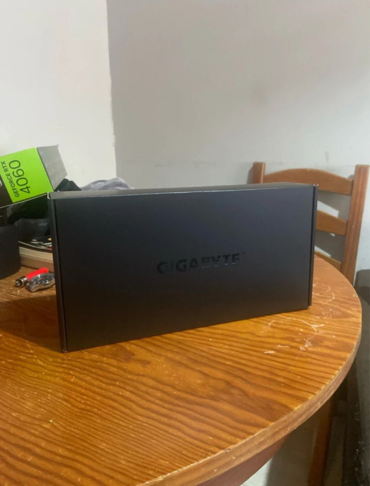 Gigabyte GeForce RTX 4060 eagle oc 8gb gddr6 dlss3