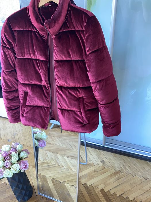 Куртка . Пуховик