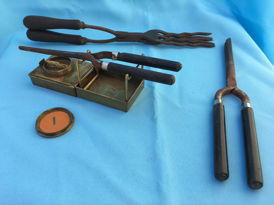 Conjunto antigo para ondular cabelo