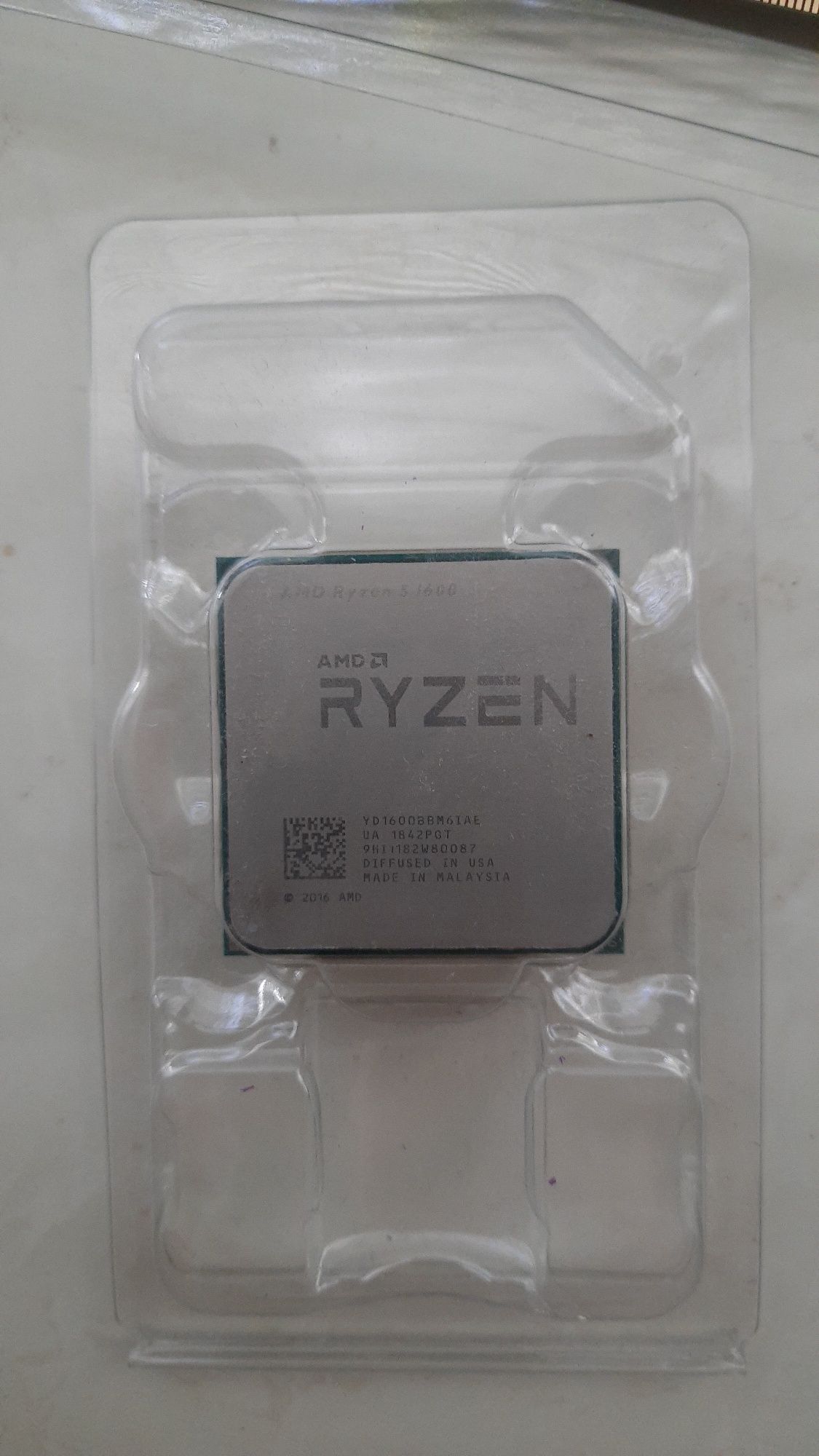 Ryzen 5 1600  и ddr4 16 gb 2×8