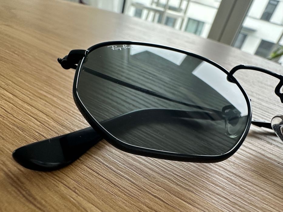 Okulary przeciwsłoneczne Ray-Ban nowe z etui