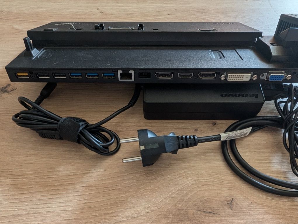 Stacja Dokująca Lenovo 40A2 + Zasilacz 90W + Mysz