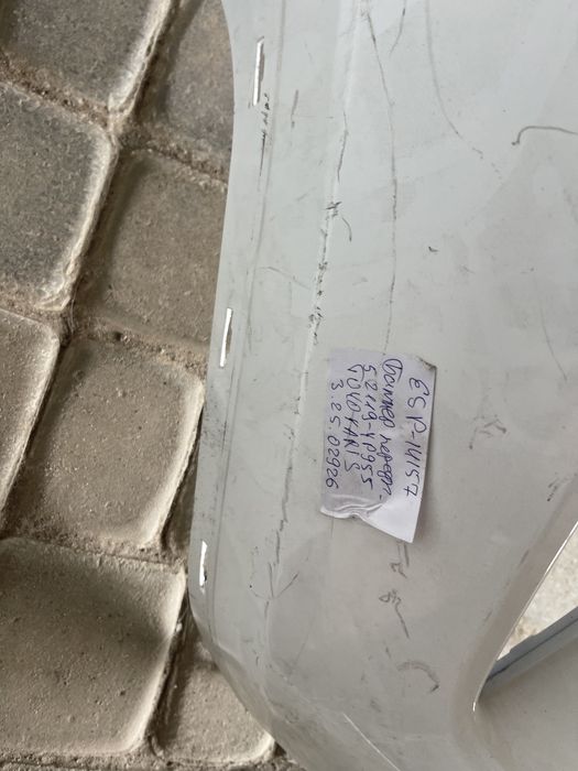 Бампер тойота yaris