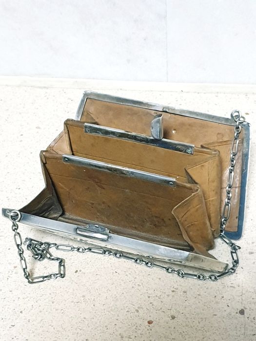 Antiga malinha carteira de Senhora em prata inglesa contrastada