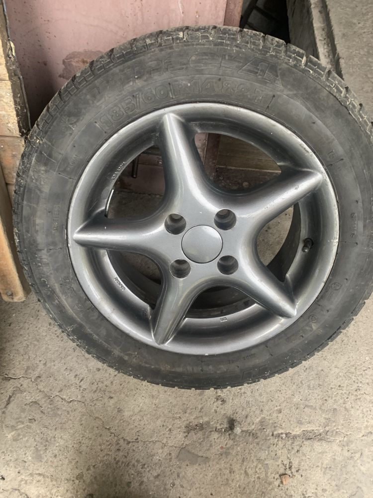 Продам Диски с резиной