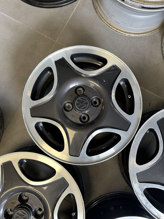 Felgi aluminiowe 4x100r15 rarytas golf polo siroco corrado