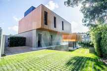 Luxuosa Moradia T4 com Jardim e Piscina onde a natureza se reune com a