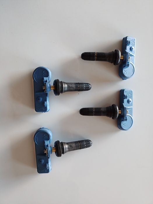 Czujnik ciśnienia TPMS Opel Adam Corsa 135.81562 GM NOWY ZAWÓR