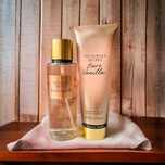 Подарунковий набір Victorias Secret Bare Vanilla міст та лосьон