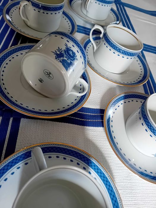 Conjunto Vista Alegre cozinha velha