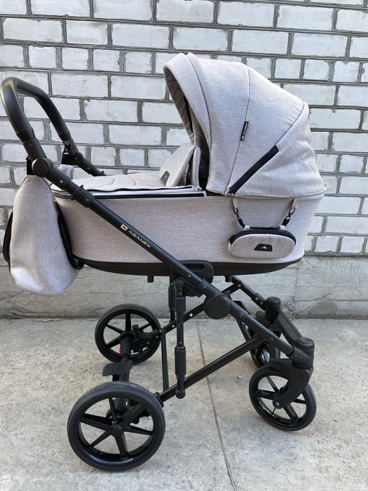 Коляска Adamex Porto light в гарному стані