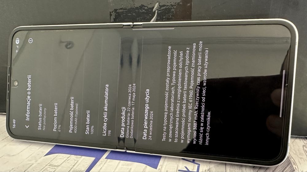 Samsung Flip 6 256GB komplet fv stan bdb Fold