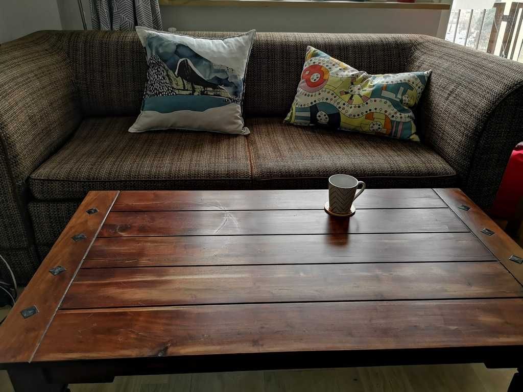 Stół stolik lite drewno rozkręcane nogi