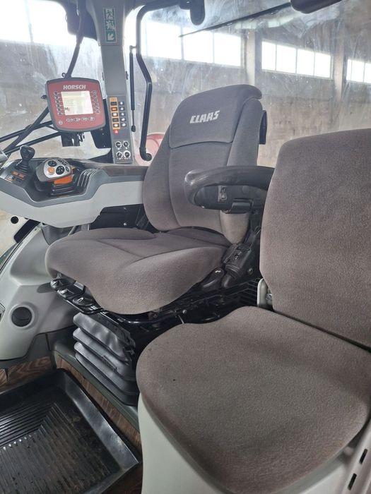 Сільськогосподарське підприємство продає трактор Claas Axion 950