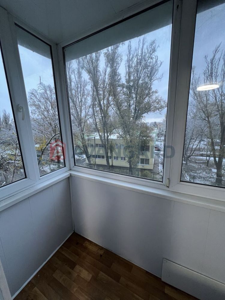 Продам 3-ох ком квартиру Янтарная
