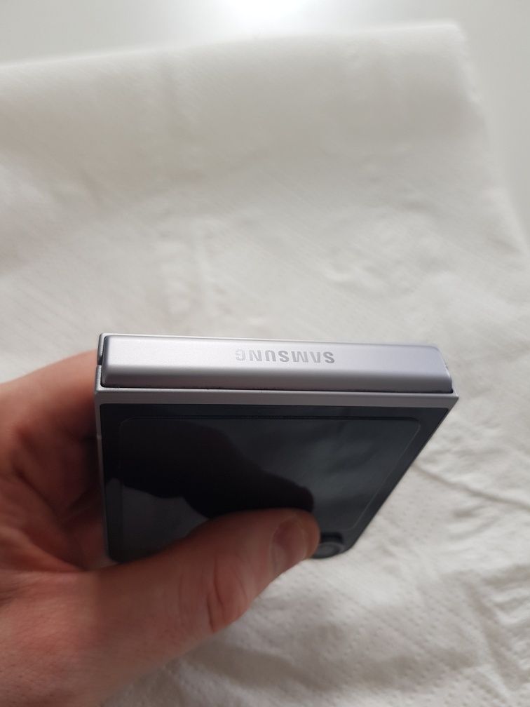 Samsung Flip 6 super