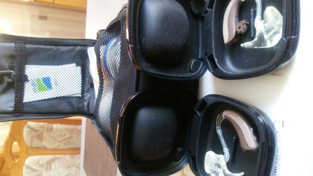 Sprzedam 2 aparaty słuchowe