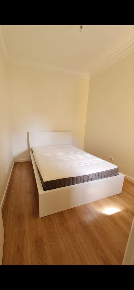 Vendo cama Malm IKEA