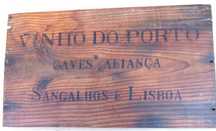 Tábuas de caixa de vinho com mais de 70 anos