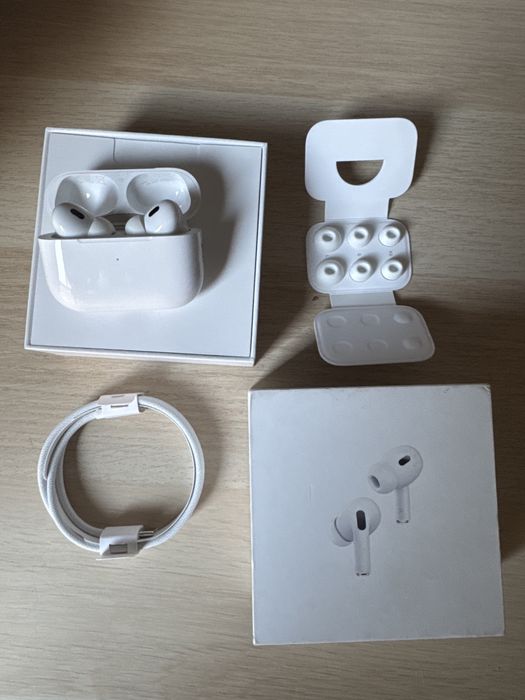 AirPods Pro 2generacie oryginalne w dobrym stanie 2024roku