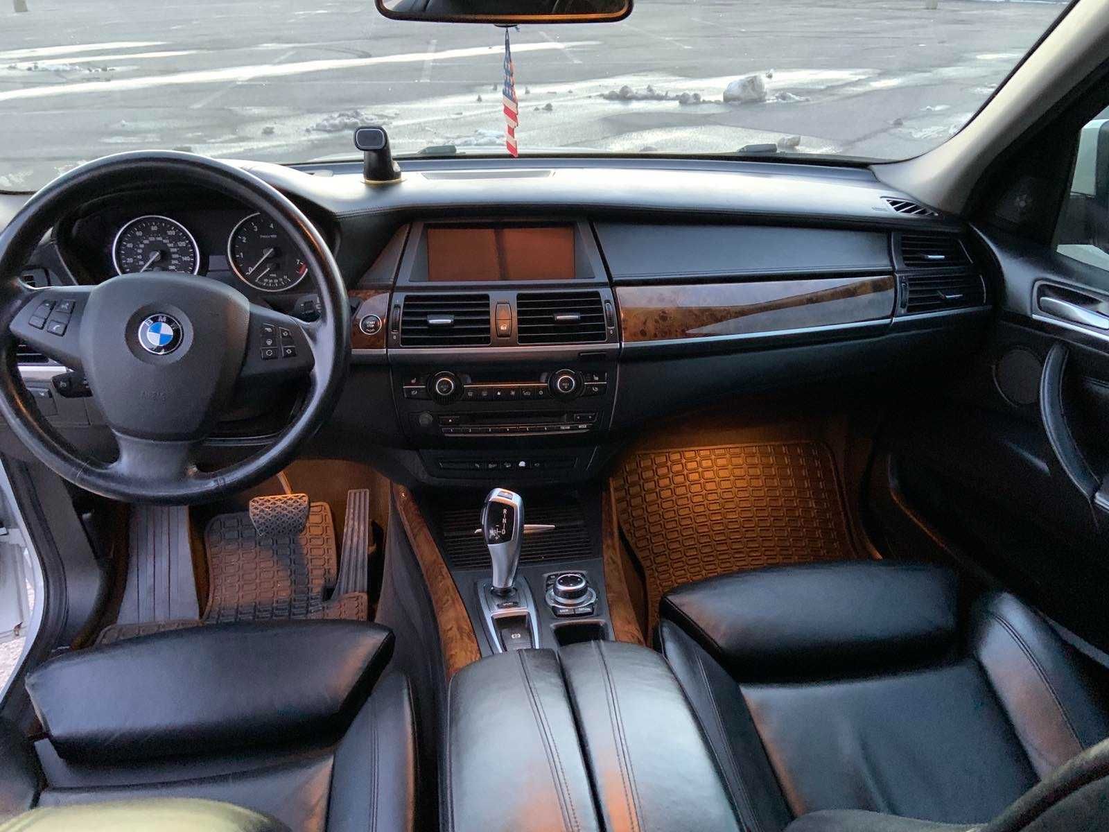 BMW X5 Е70(FL) 2012 рік